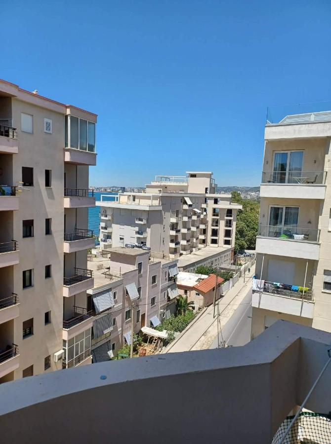Ari Apartaments Влёра Экстерьер фото